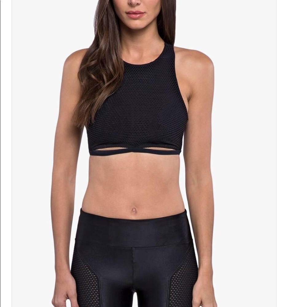 KORAL Mesmerize Sexy Black Sports Bra $85 - Picture 1 of 3